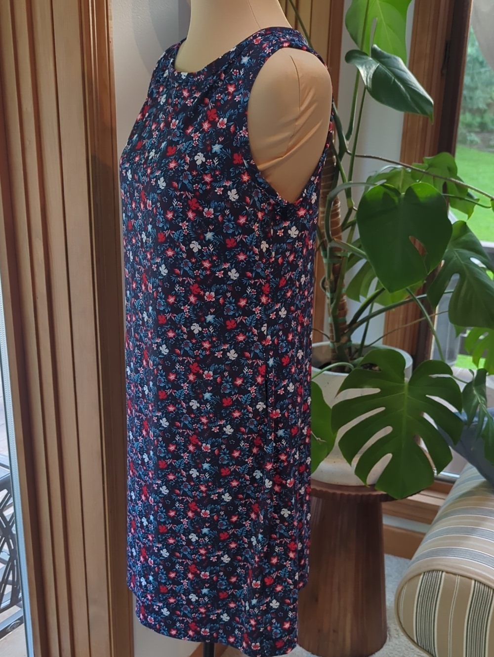 Columbia Floral Active Dress Sleeveless with Pockets Size M - Picture 3 of 7